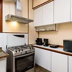 Classico E Luxuoso 4Qtos A Beira-Mar | A 3484/301