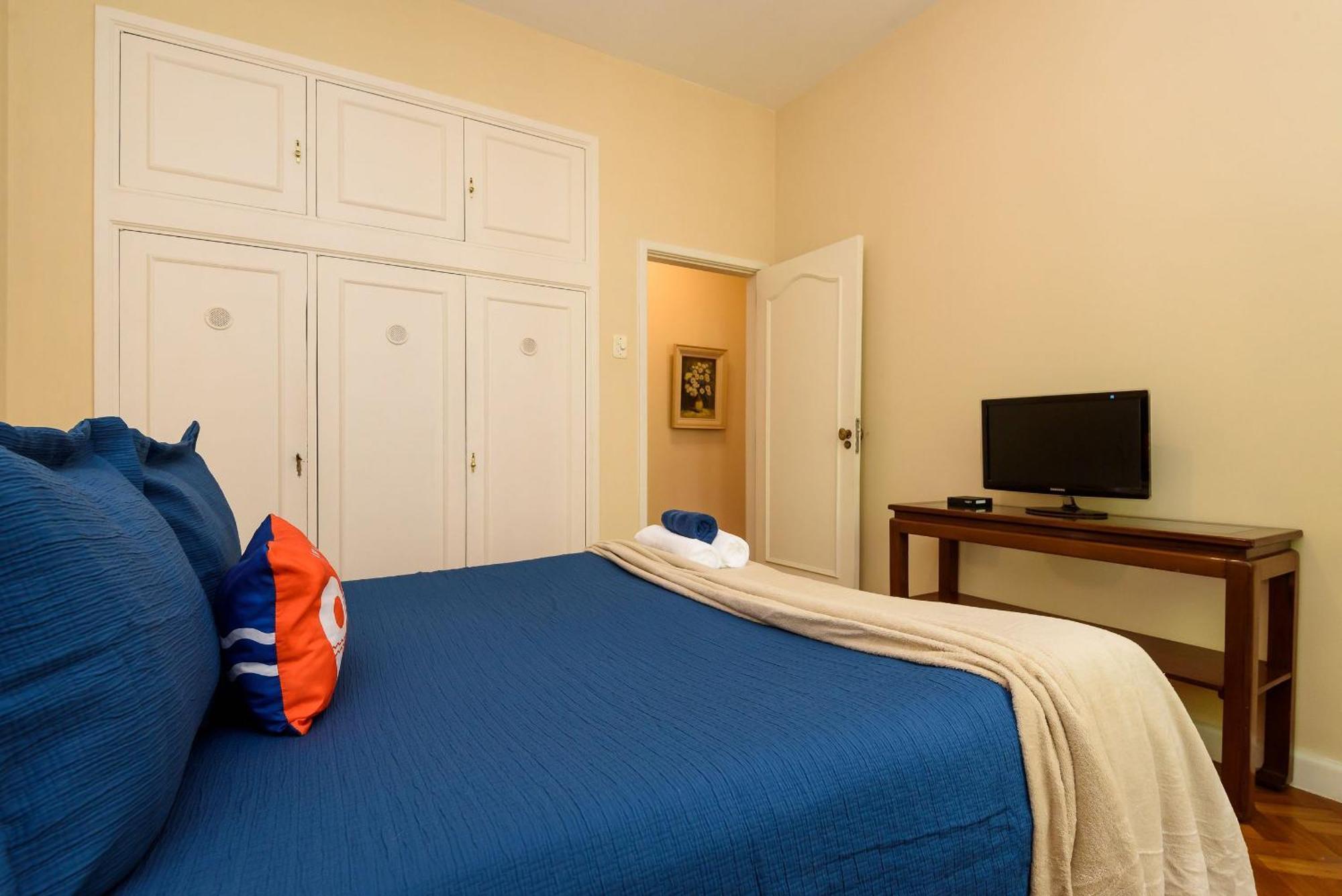 Classico E Luxuoso 4qtos A Beira-mar | A 3484/301 *