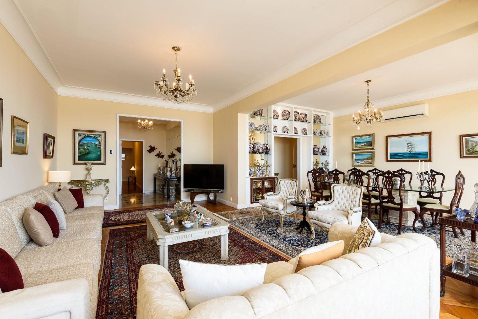 Classico E Luxuoso 4qtos A Beira-mar | A 3484/301 *