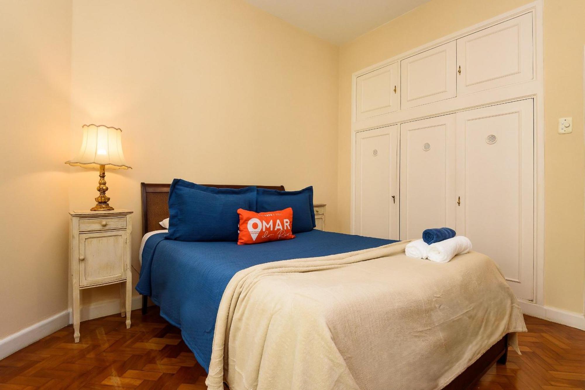 Apartamento Classico E Luxuoso 4qtos A Beira-mar | A 3484/301 *