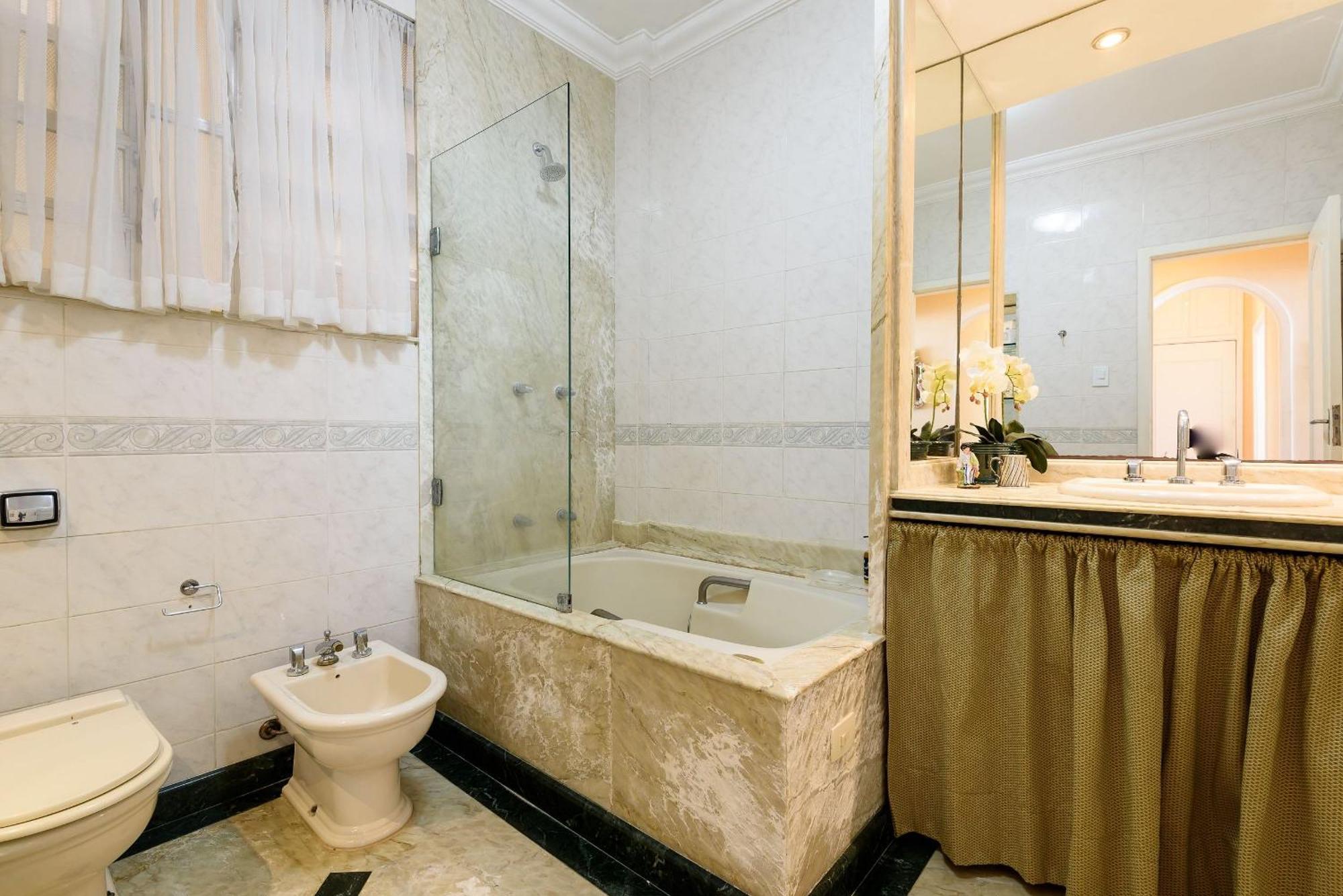 Apartamento Classico E Luxuoso 4qtos A Beira-mar | A 3484/301 Rio de Janeiro
